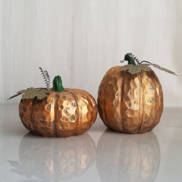 Hill & Oliver Designs Other - Set Of 2 Hammered Metal Look Pumpkins For FALL!